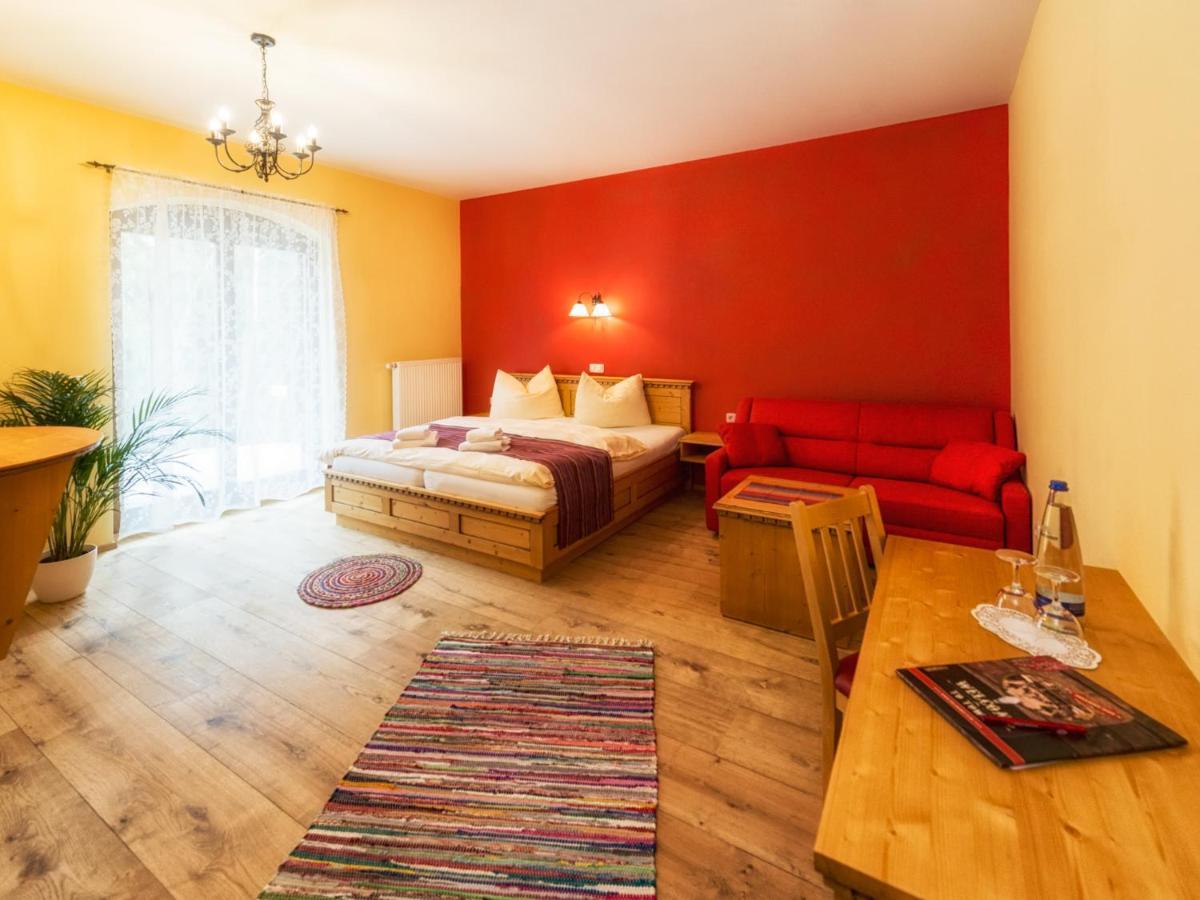Pullman City Westernstadt Эгинг Экстерьер фото