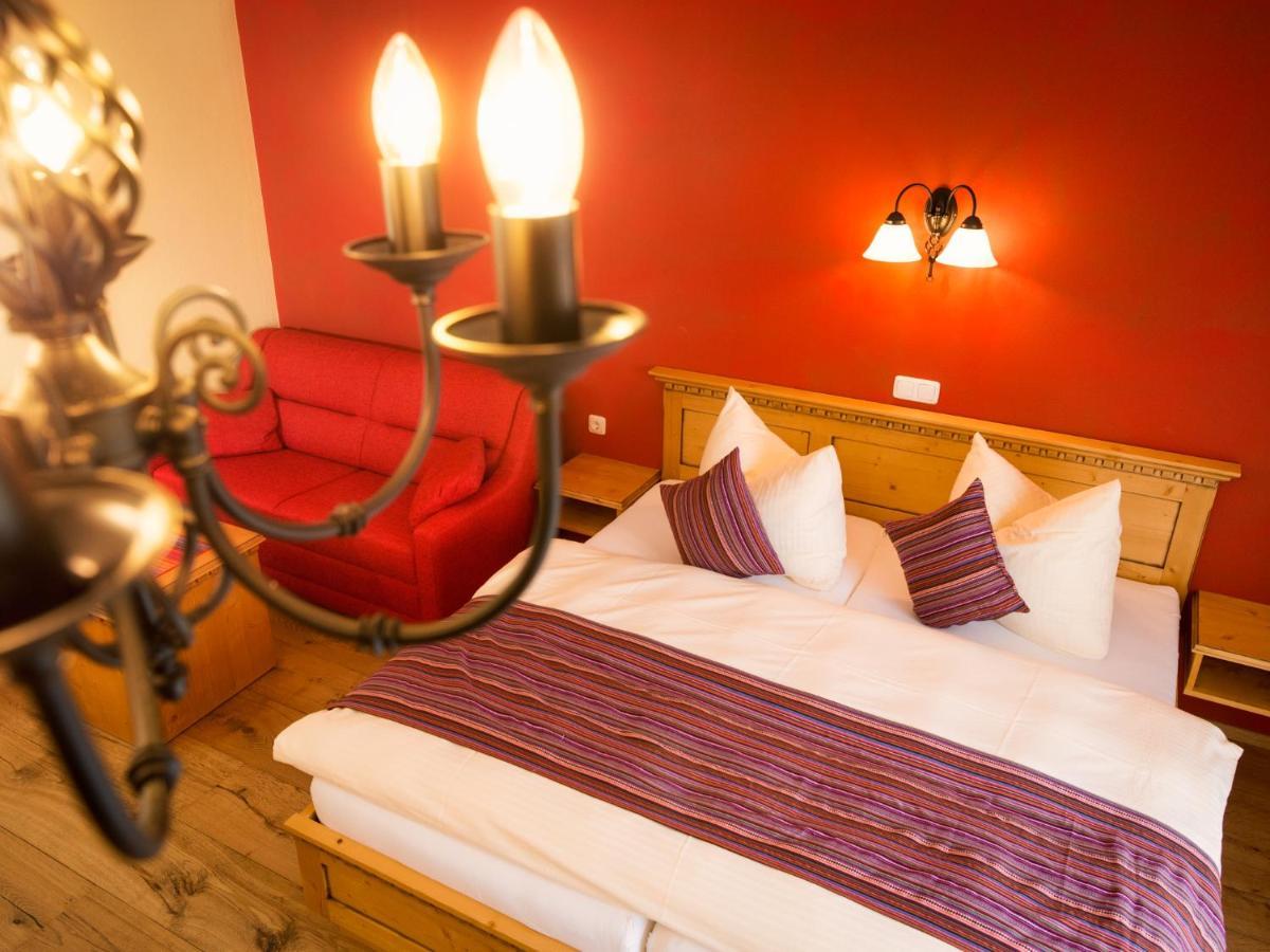 Pullman City Westernstadt Эгинг Экстерьер фото