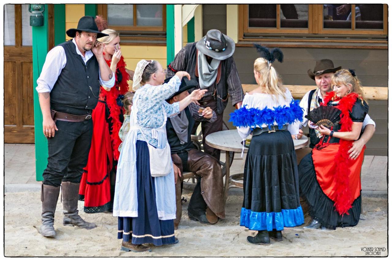 Pullman City Westernstadt Эгинг Экстерьер фото